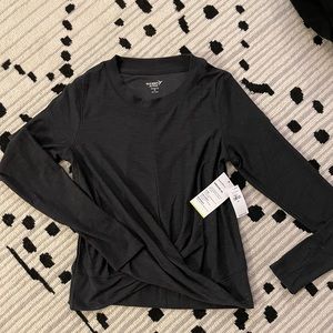 NWT knot front dri fit athletic top